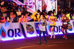 BIB: 
                            <button type="button" onclick="openModal(24243942)" class="btn btn-primary btn-sm float-right btn-popup" data-toggle="modal" data-target=".modal-high-quality">
                        <i class="fas fa-shopping-cart"></i> Add to Cart
                    </button>
                                            <button type="button" onclick="isThisMe(24243942, true)" class="btn btn-success btn-sm float-right btn-popup btn-isme hidden" data-toggle="tooltip" data-placement="bottom" title="นี่คือรูปของคุณใช่ไหม คลิกที่นี่เพื่อเอาเข้าอัลบั้ม">
                        <i class="fas fa-plus"></i> Add to album
                    </button>
                    <button type="button" onclick="isThisMe(24243942, false)" class="btn btn-warning btn-sm float-right btn-popup btn-isnotme hidden">
                        <i class="fas fa-ban"></i> Remove from album
                    </button>